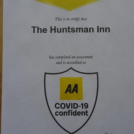 The Huntsman Inn โฮล์มเฟิร์ธ ภายนอก รูปภาพ